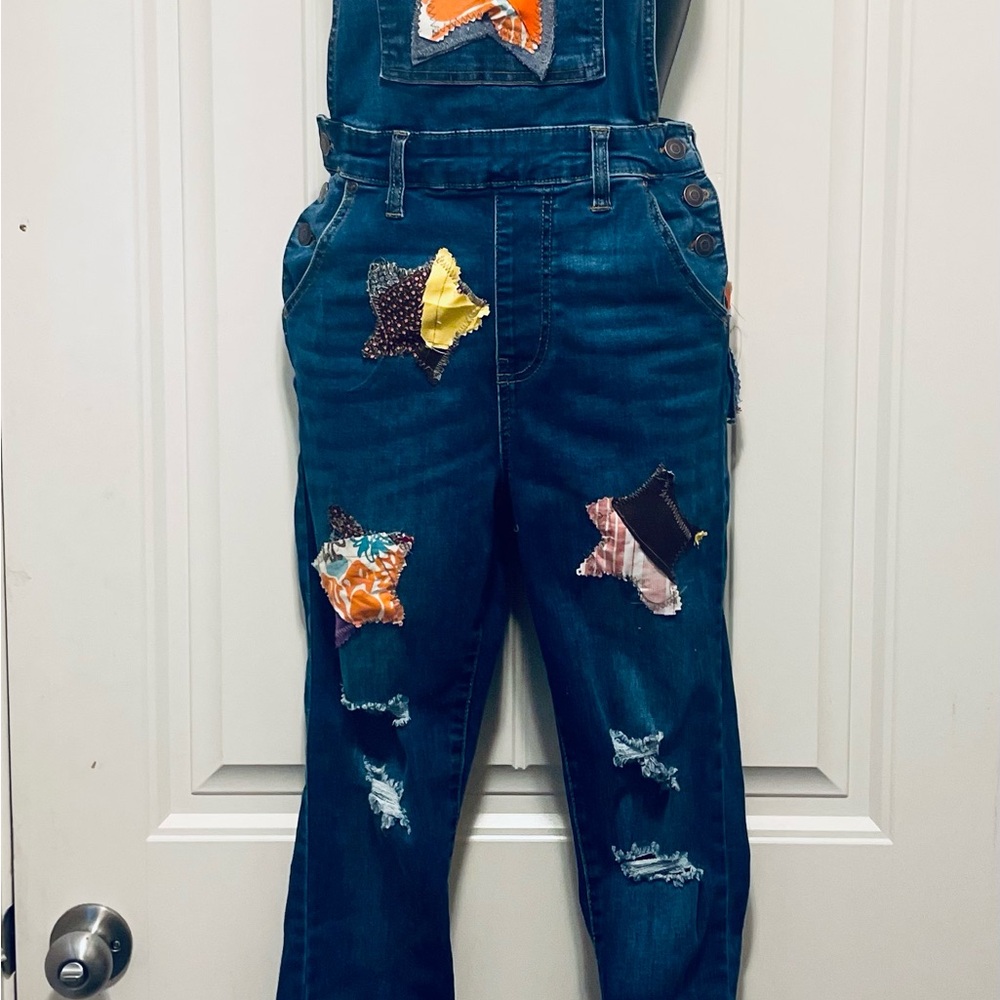 Custom patchwork overalls star pattern - Picture 2 of 6